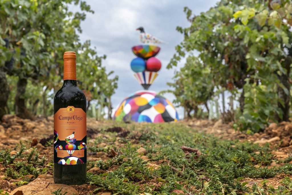 Streets of Color, Campo Viejo bottle and sculpture